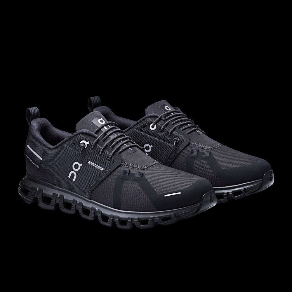 $180+ On Cloud 6 Waterproof Black Women's Size 7.5 Running Hiking Shoes Sneakers